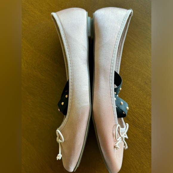 Pink satin ballet flats with bow & studded straps - Picture 3 of 5